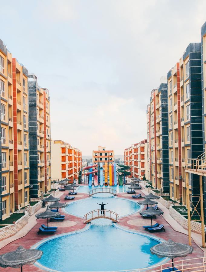 Retal View North Coast Aqua Park Hotel El Alamein Exterior photo
